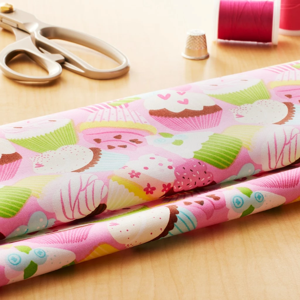 Brand new ✔️ Cupcake Cotton Fabric by Loops & Threads® 🌟 - Image 2