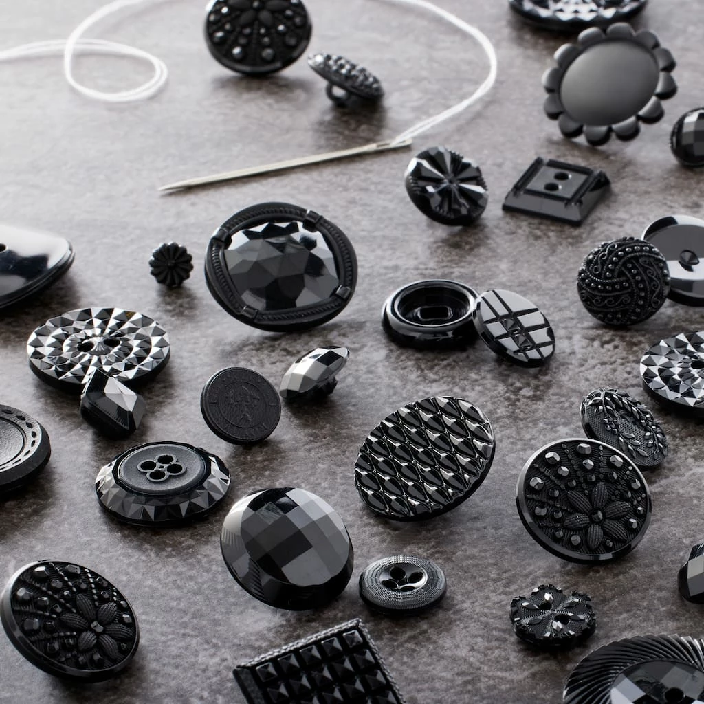 Cheap 🔥 Black Buttons Value Pack By Loops & Threads® 🧨 - Image 2